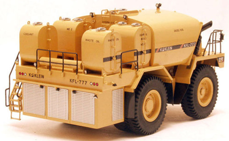 Telfer Mine- CAT Lube Truck